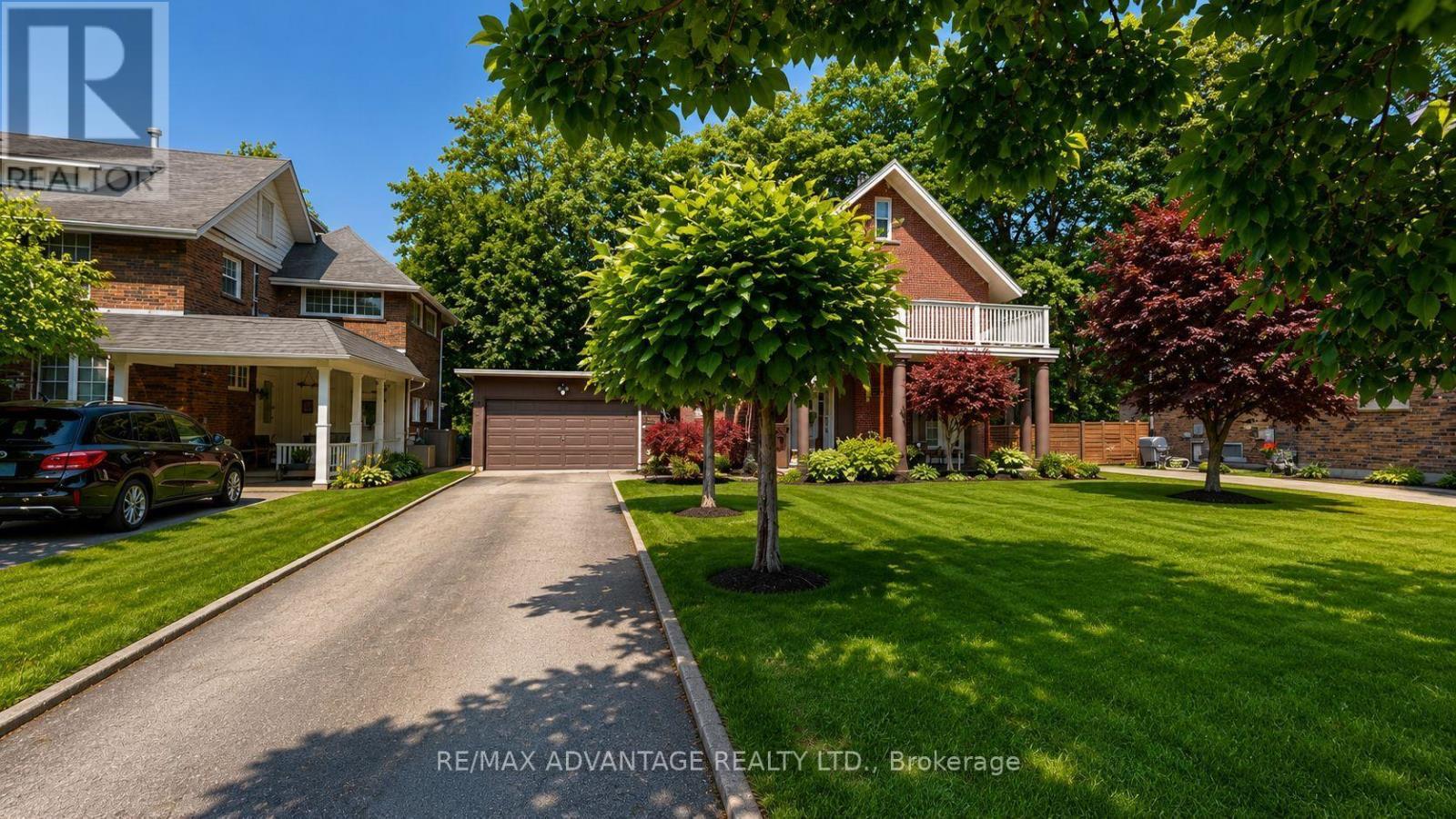 4 Farley Place, St. Thomas, ON - Outdoor