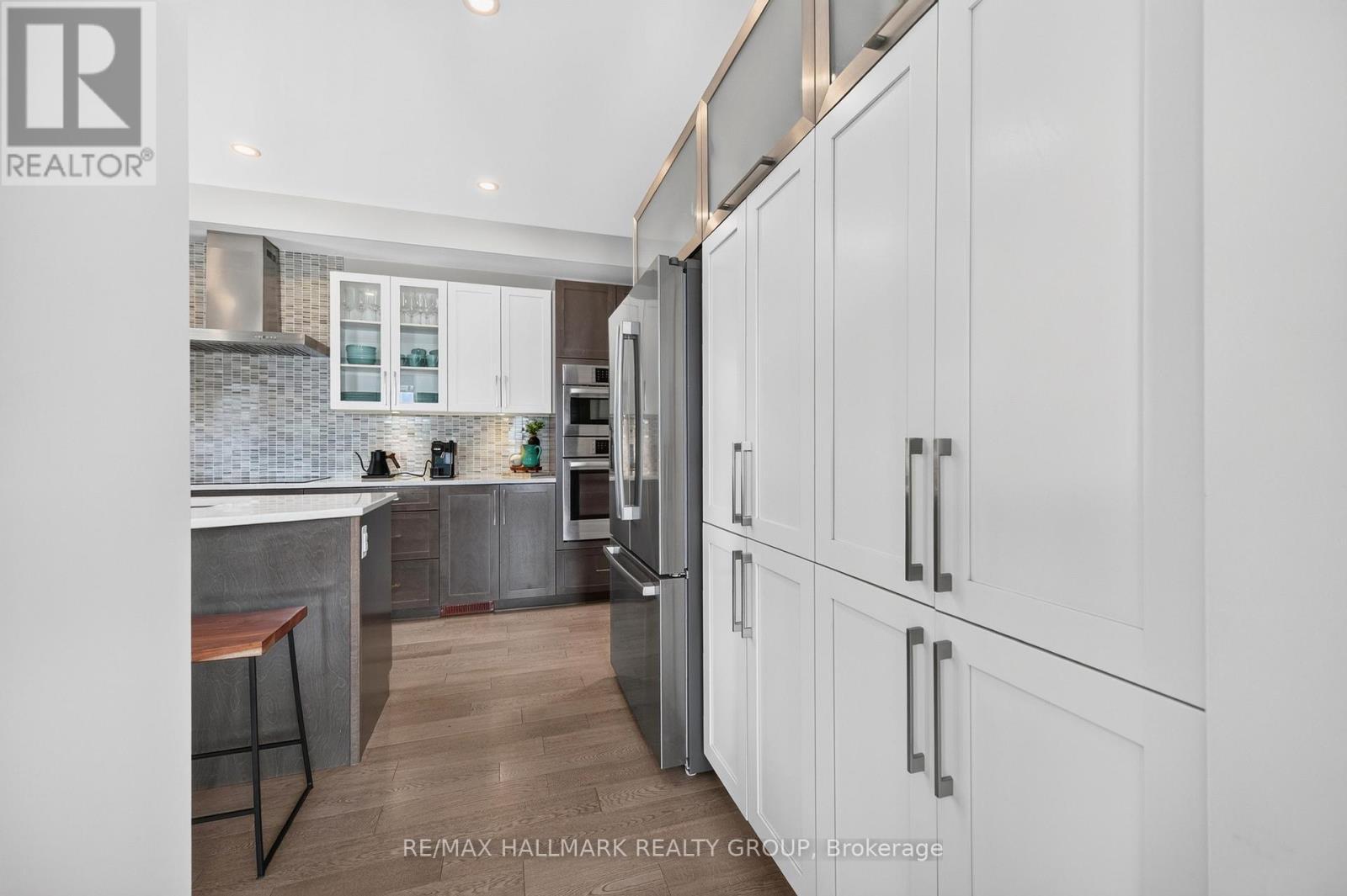 595 Decoeur Drive, Ottawa, ON - Indoor Photo Showing Kitchen