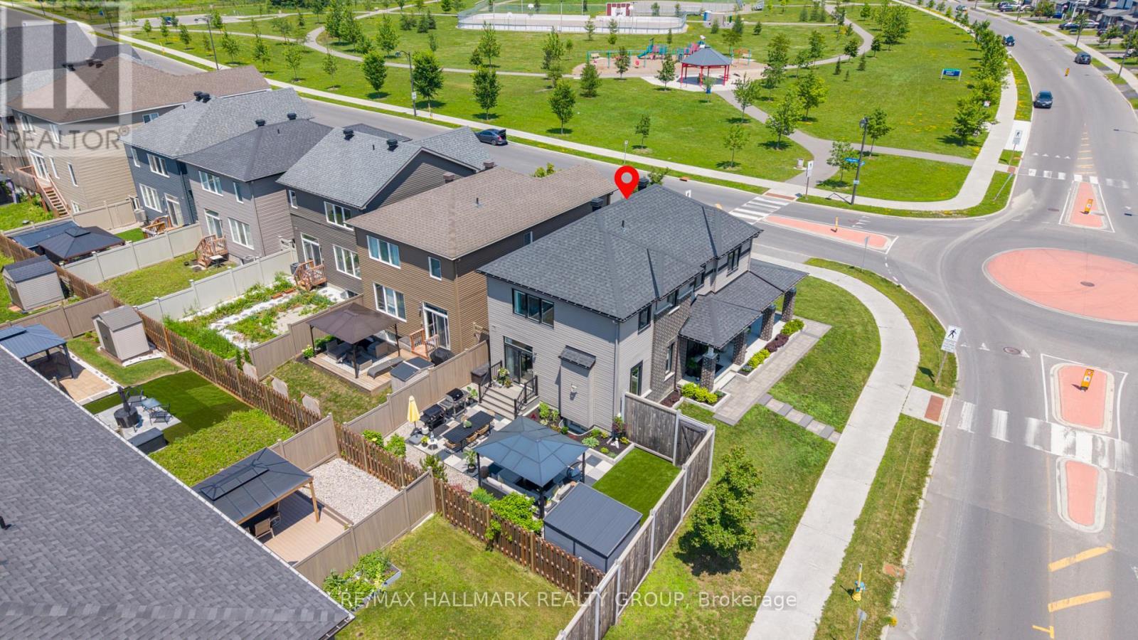 595 Decoeur Drive, Ottawa, ON - Outdoor With View