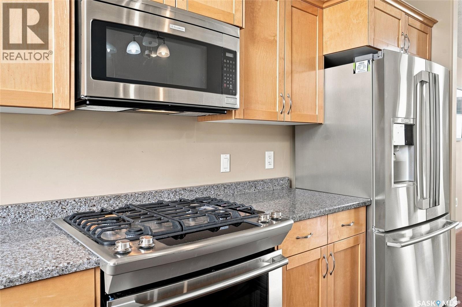 Roberts Riverfront Acreage, South Saskatchewan River, SK - Indoor Photo Showing Kitchen With Upgraded Kitchen