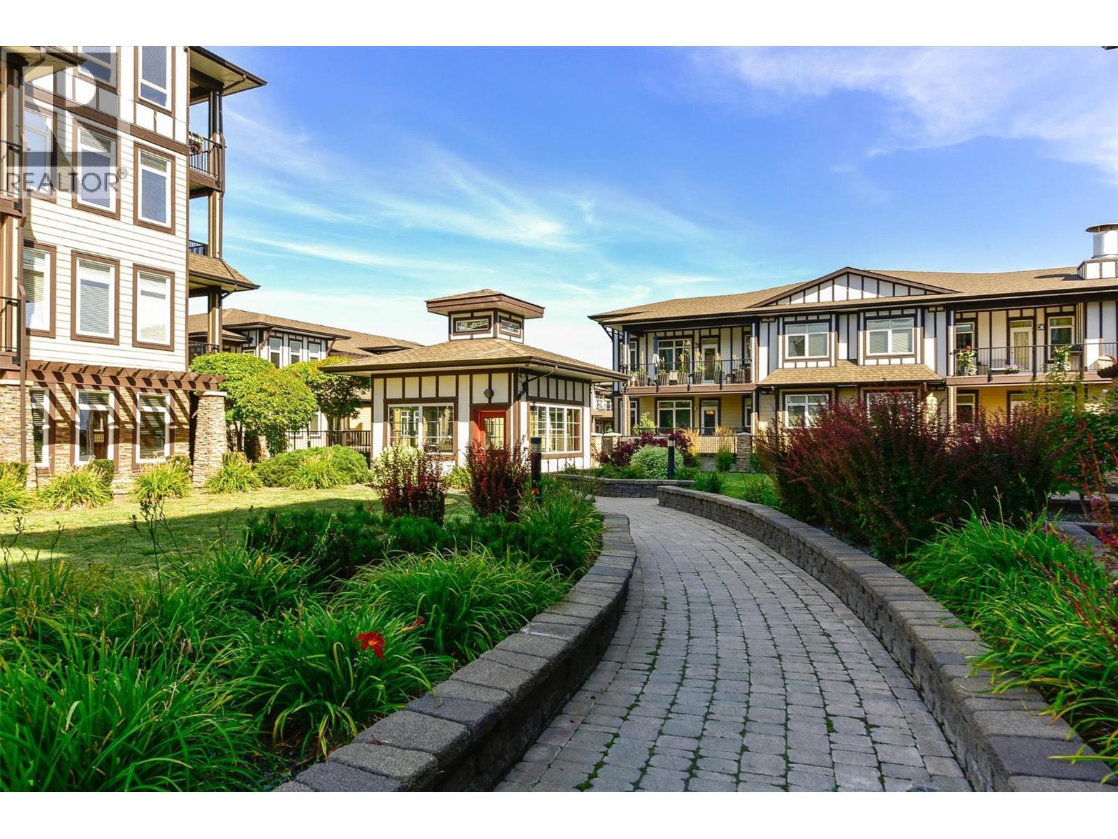 Central Gardens - 3842 Old Okanagan Highway Unit# 4205, West Kelowna, BC - Outdoor