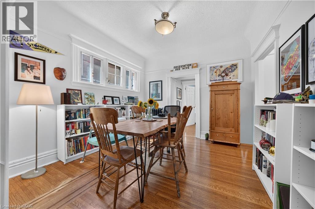 148 Markland Street, Hamilton, ON - Indoor Photo Showing Dining Room