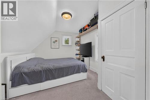148 Markland Street, Hamilton, ON - Indoor Photo Showing Bedroom