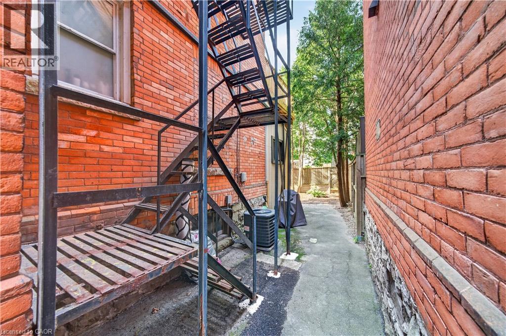 148 Markland Street, Hamilton, ON - Outdoor
