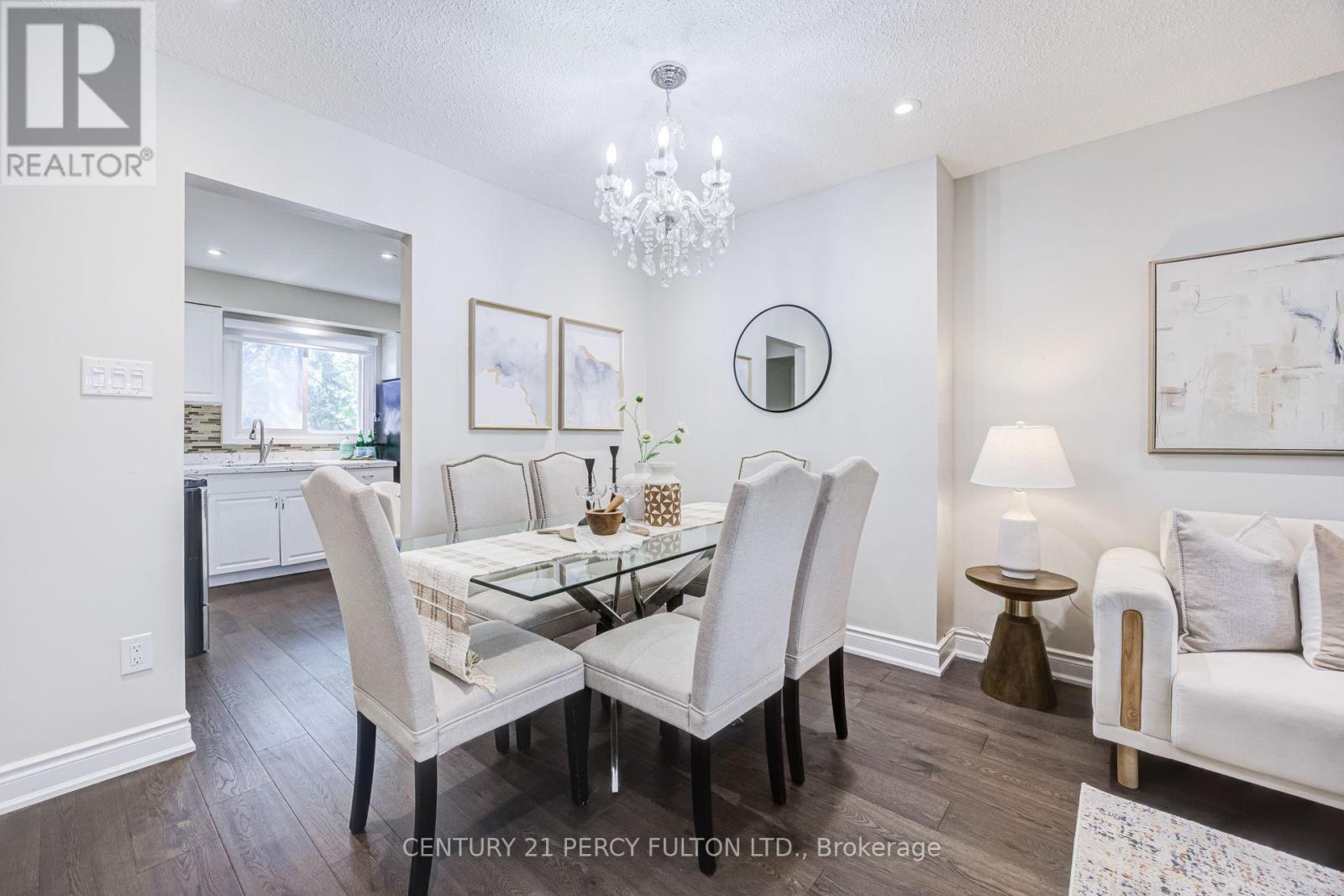 87 Crab Apple Way, Toronto, ON - Indoor Photo Showing Dining Room