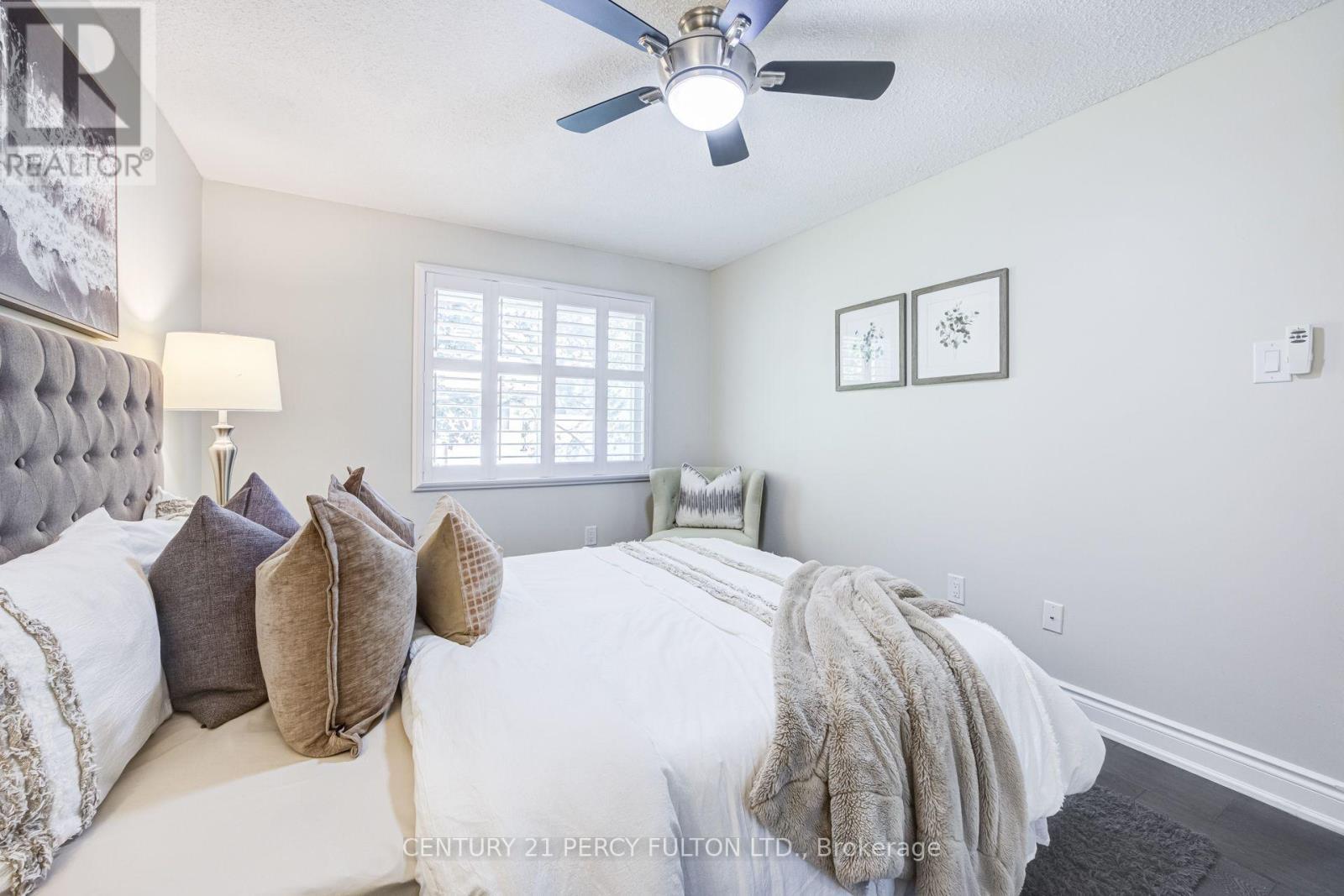 87 Crab Apple Way, Toronto, ON - Indoor Photo Showing Bedroom