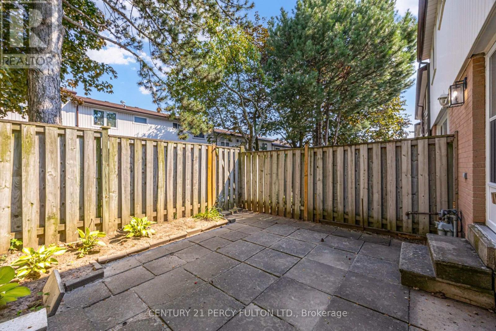 87 Crab Apple Way, Toronto, ON - Outdoor