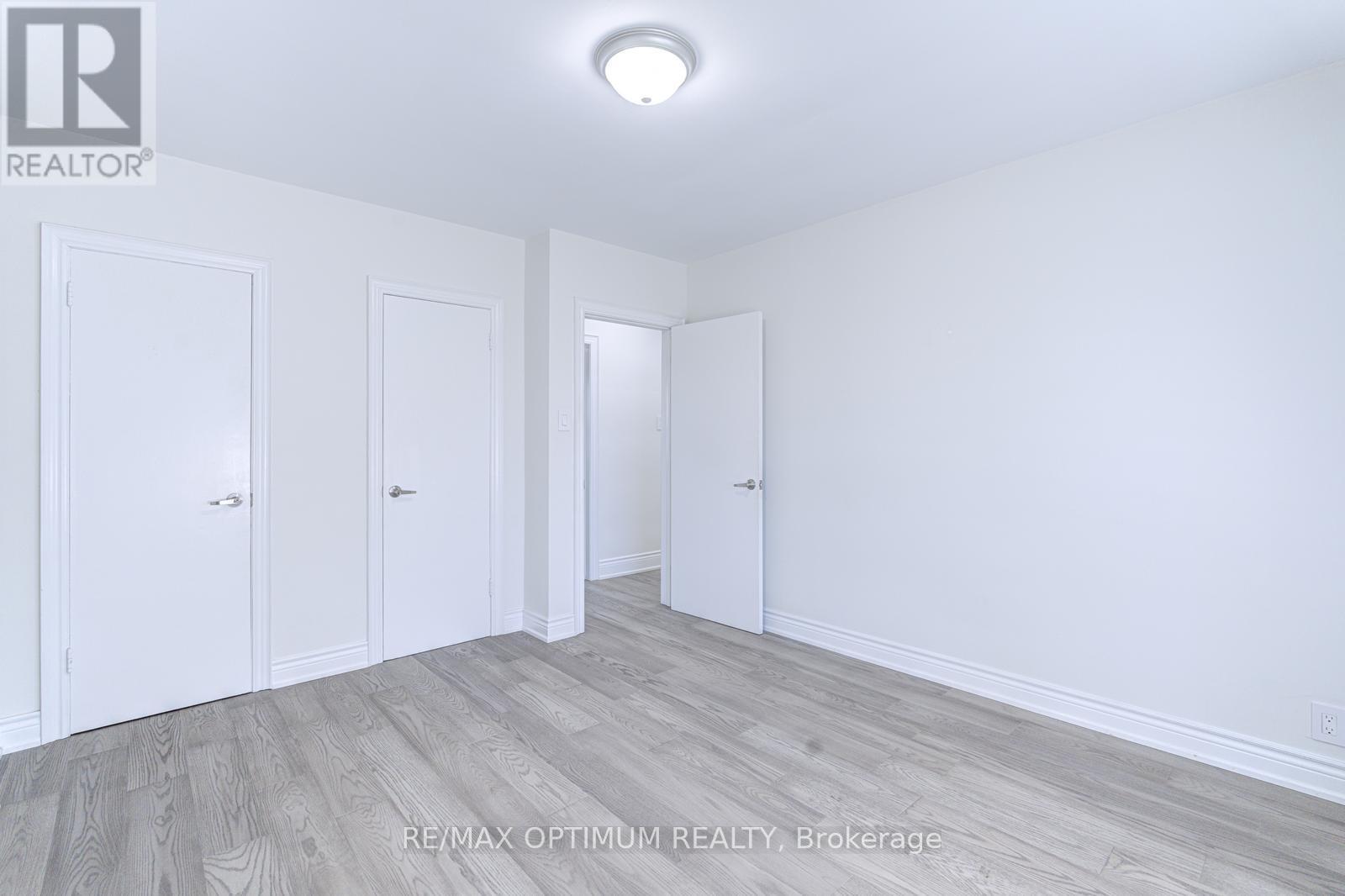 1747 Coram Crescent, Mississauga, ON - Indoor Photo Showing Other Room