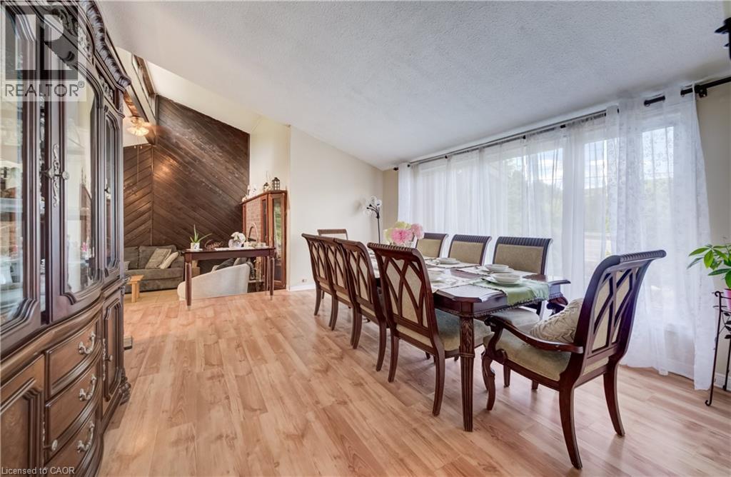 1853 Highway 24 S, Cambridge, ON - Indoor Photo Showing Dining Room