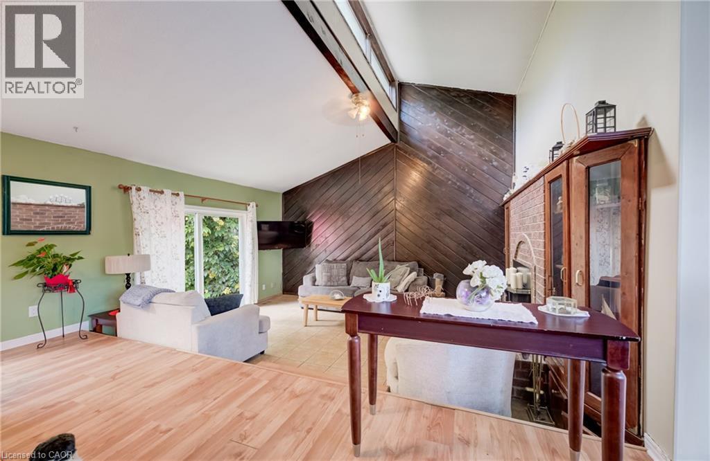 1853 Highway 24 S, Cambridge, ON - Indoor Photo Showing Other Room