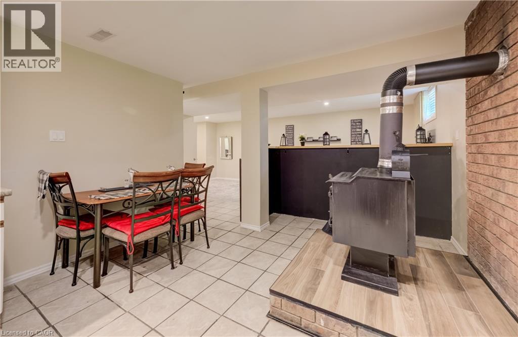1853 Highway 24 S, Cambridge, ON - Indoor Photo Showing Other Room