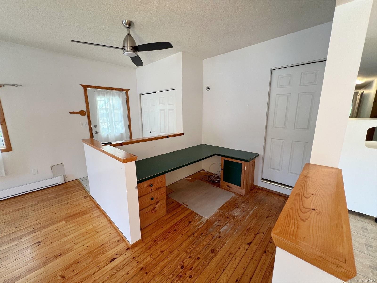 401 Conuma Dr, Gold River, BC