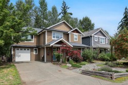 3354 Coniston Cres Cumberland, BC V0R 1S0