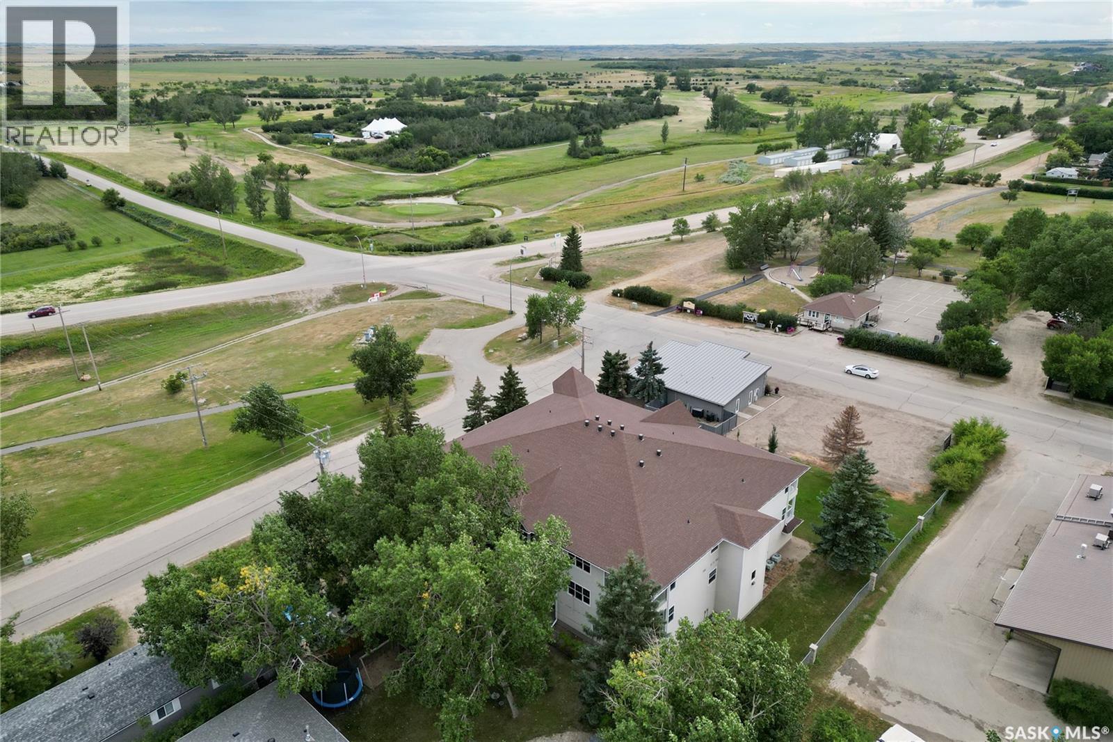 205 100 5Th Avenue, Regina Beach, SK - Outdoor With View