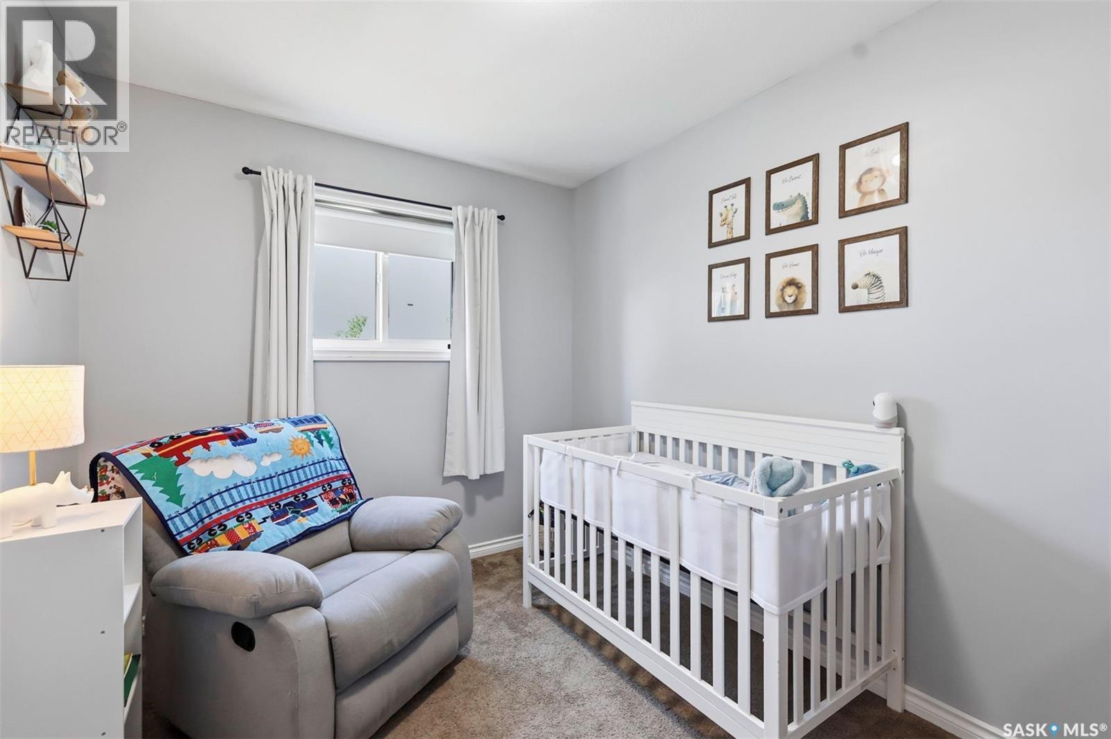 201 1St Avenue N, Warman, SK - Indoor Photo Showing Bedroom
