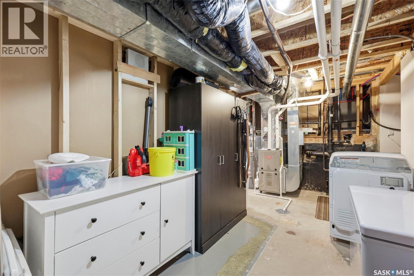 201 1St Avenue N, Warman, SK - Indoor Photo Showing Basement
