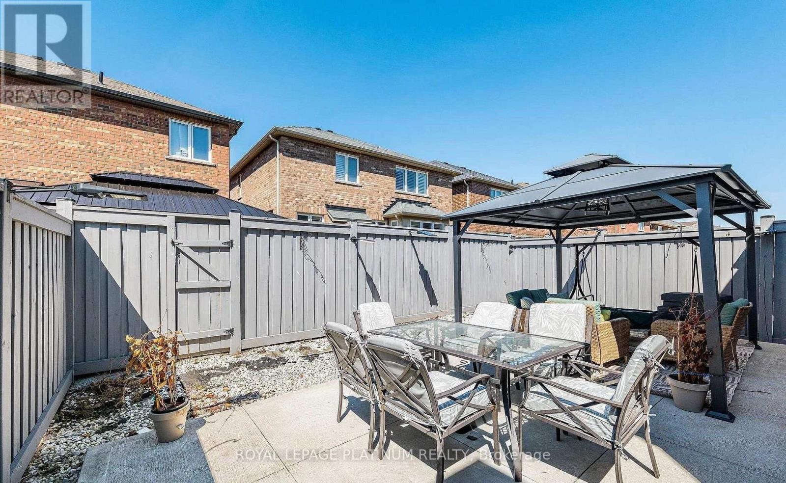 43 Arkwright Drive, Brampton, ON - Outdoor With Deck Patio Veranda