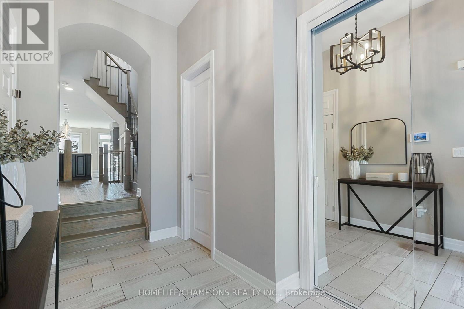 993 Dragonfly Avenue, Pickering, ON - Indoor Photo Showing Other Room