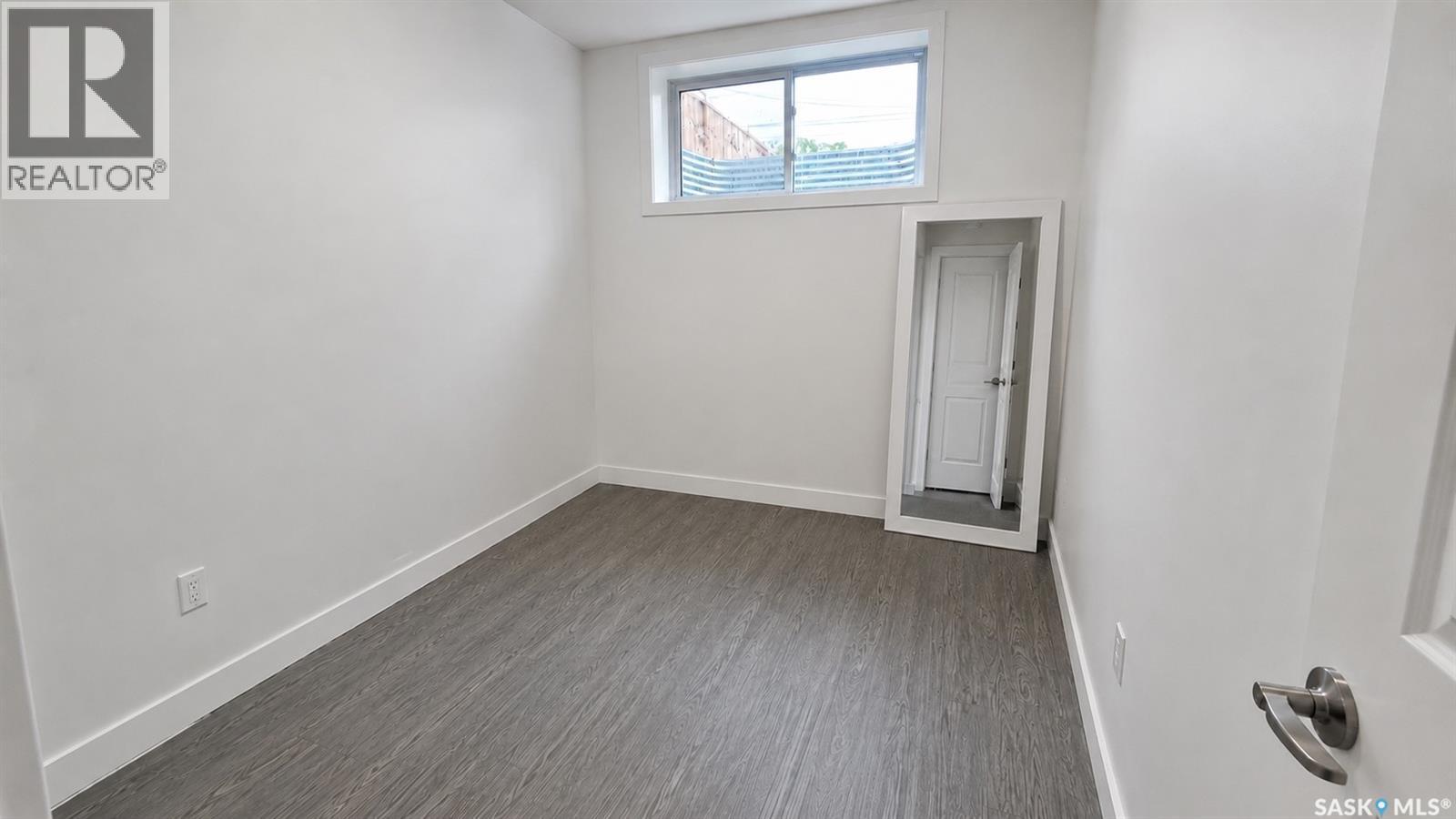 1220 D Avenue N, Saskatoon, SK - Indoor Photo Showing Other Room