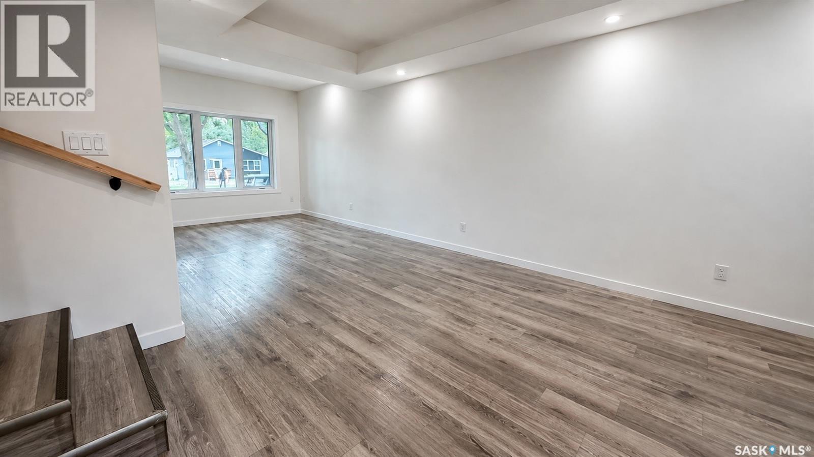 1220 D Avenue N, Saskatoon, SK - Indoor Photo Showing Other Room