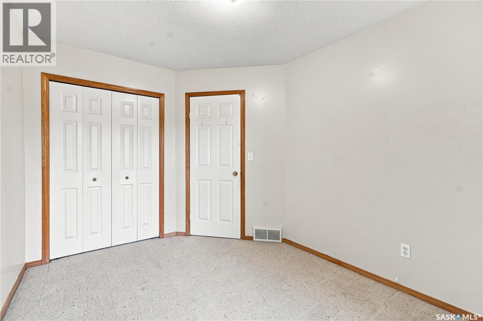 2 110 Keevil Crescent, Saskatoon, SK - Indoor Photo Showing Other Room
