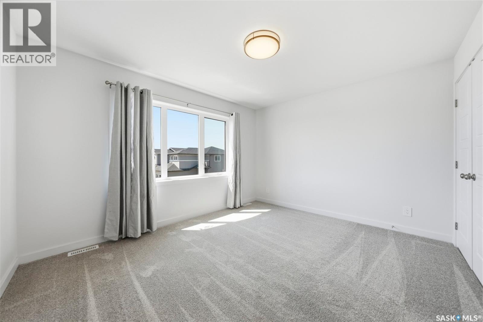 377 Germain Manor, Saskatoon, SK - Indoor Photo Showing Other Room