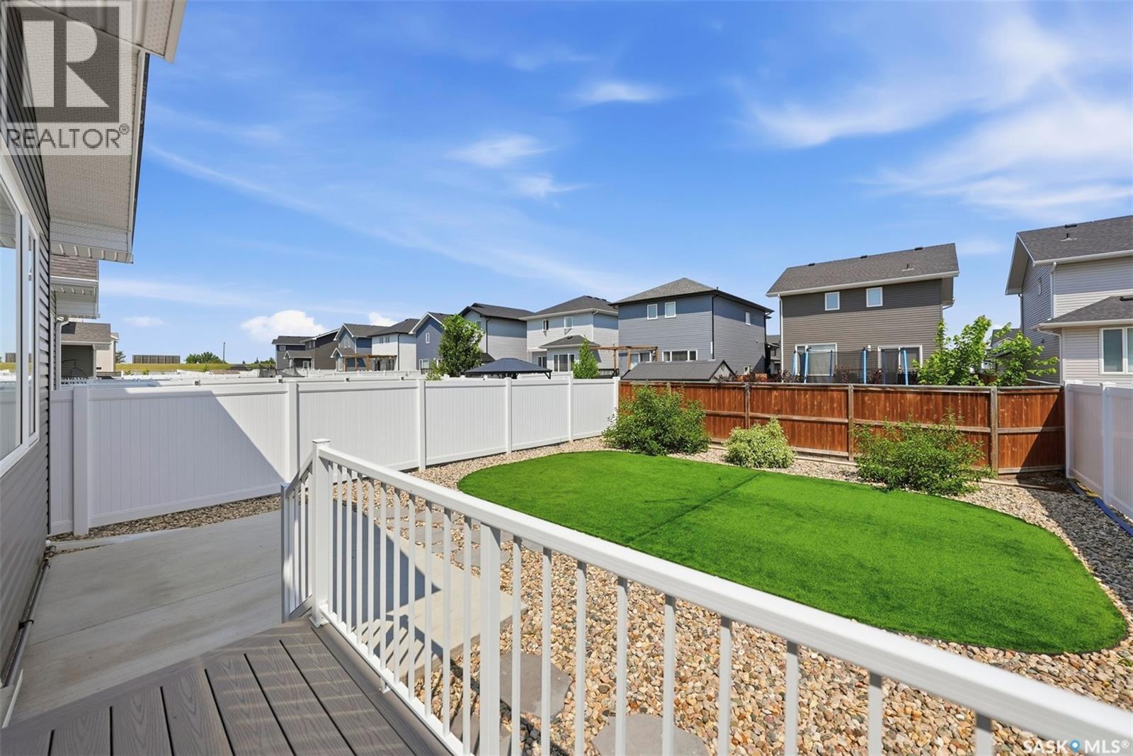 377 Germain Manor, Saskatoon, SK - Outdoor With Deck Patio Veranda