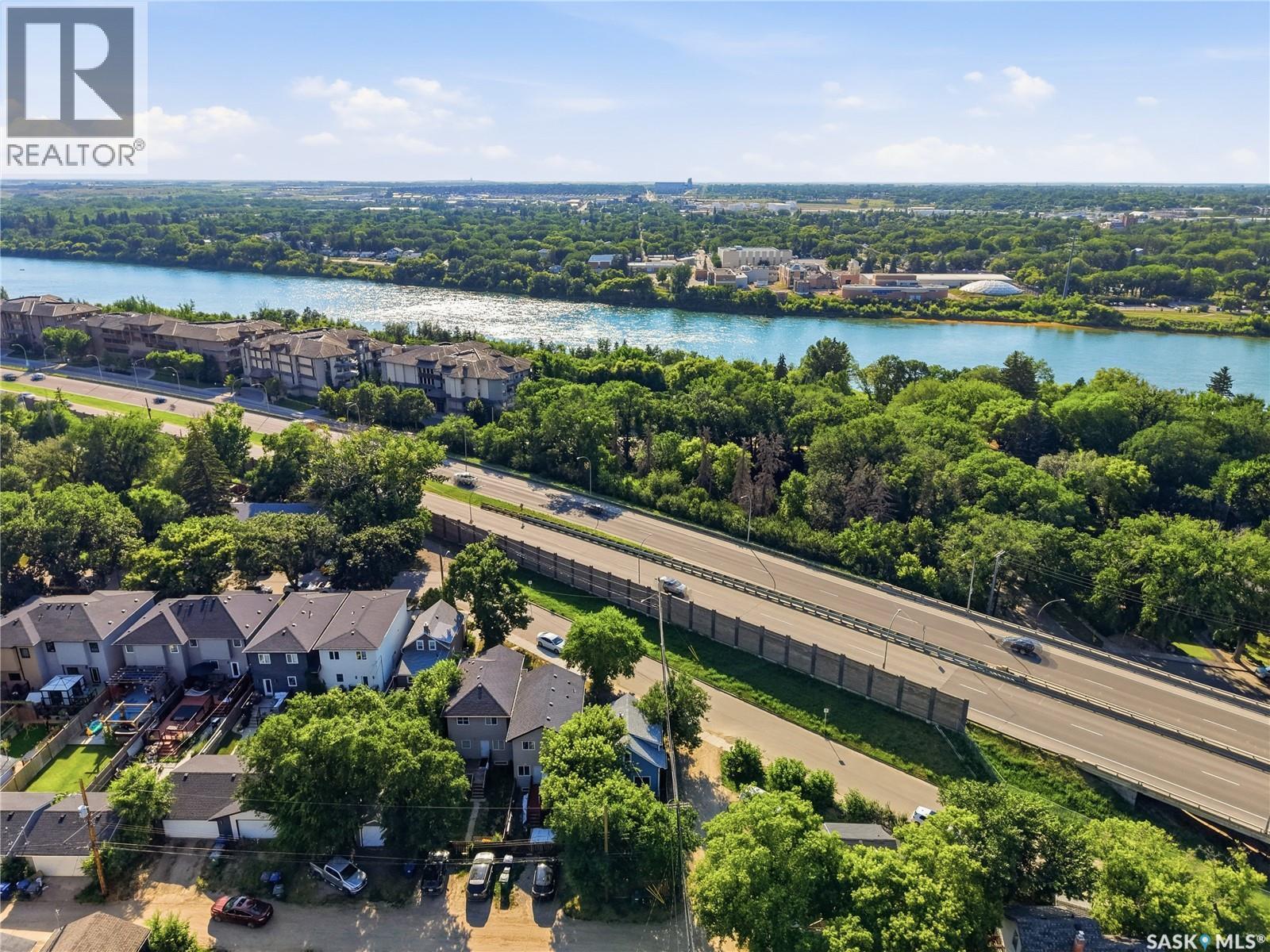 1117 Kilburn Avenue, Saskatoon, SK - Outdoor With Body Of Water With View