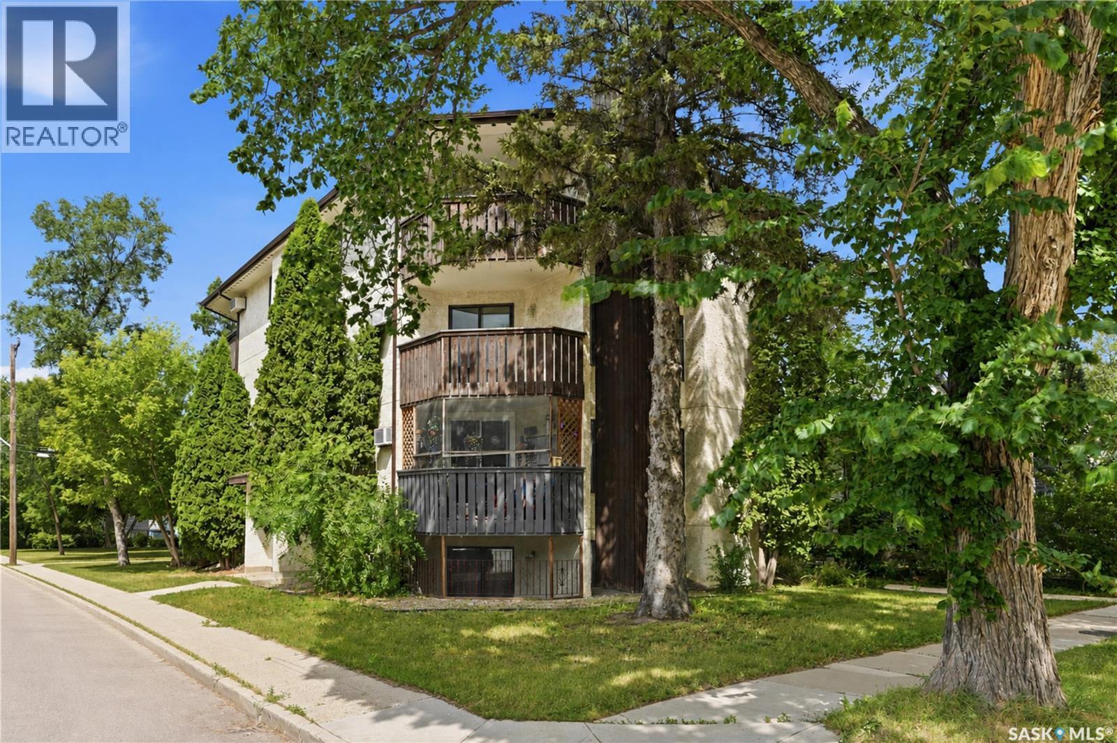 301 116 111Th Street, Saskatoon, SK - Outdoor