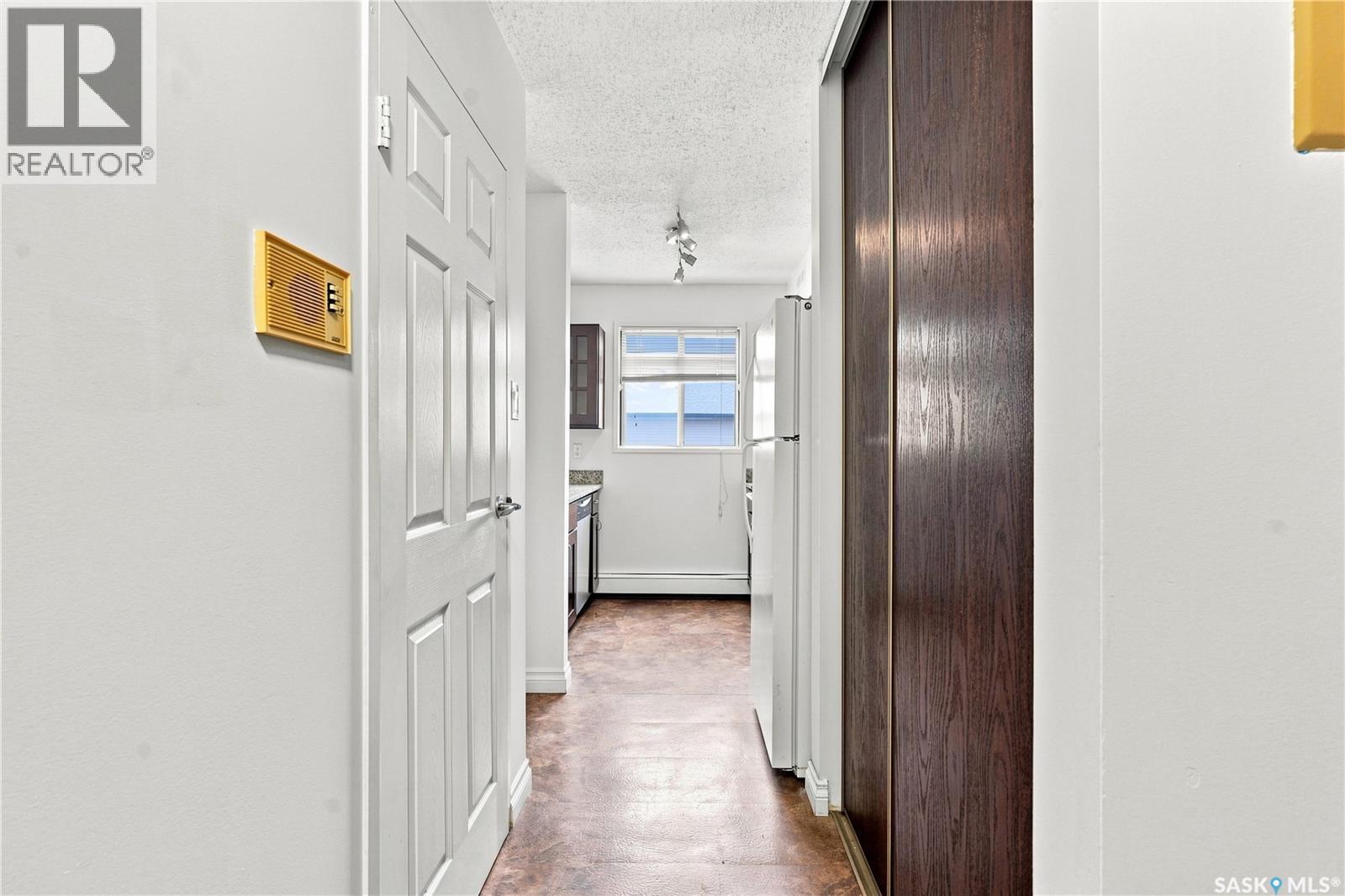 301 116 111Th Street, Saskatoon, SK - Indoor Photo Showing Other Room