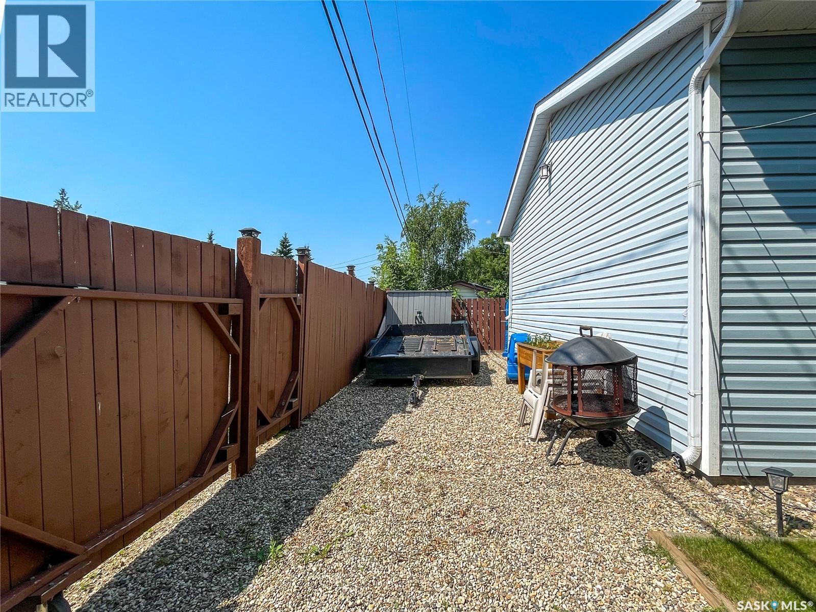 316 1St Street E, Langham, SK - Outdoor