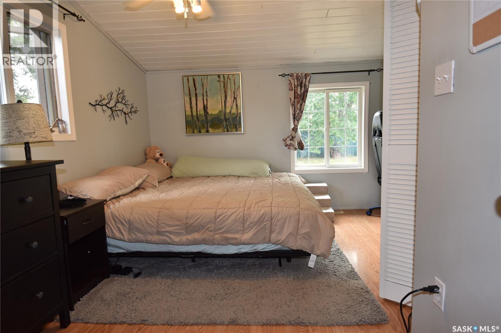 218 4A Street E, Nipawin, SK - Indoor Photo Showing Bedroom