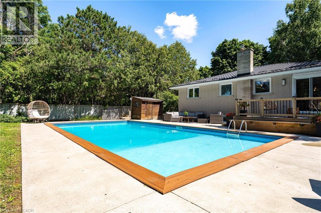 581 Glendene Crescent, Waterloo, ON - Outdoor With In Ground Pool With Deck Patio Veranda