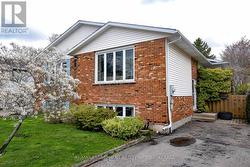 MAIN - 87 CHAPEL HILL CRESCENT Welland (N. Welland), ON L3C 6G8