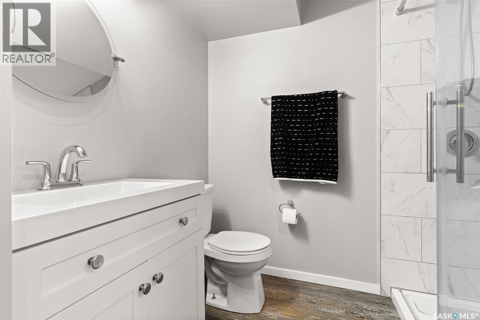 23 Price Crescent, Regina, SK - Indoor Photo Showing Bathroom