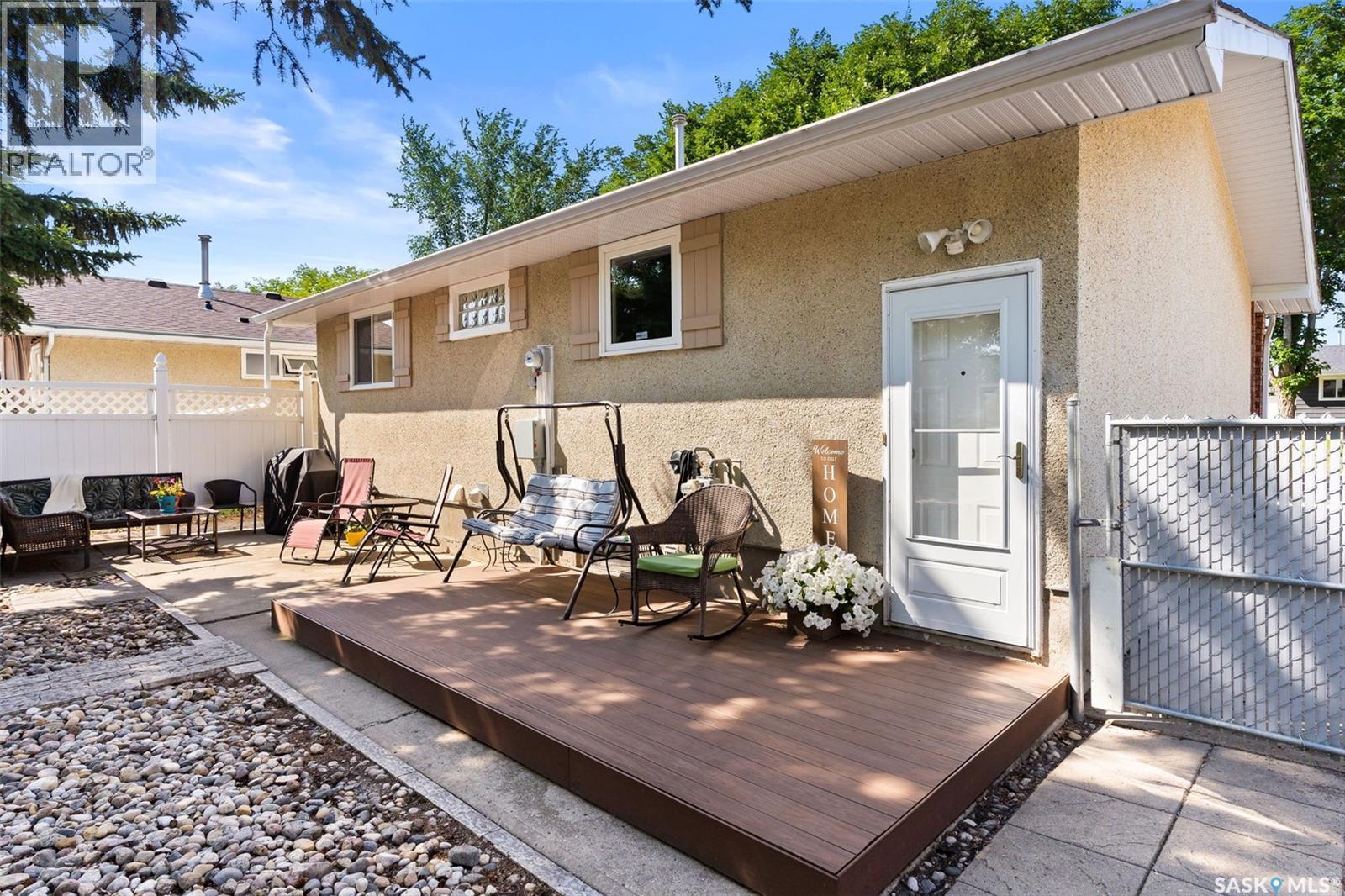 23 Price Crescent, Regina, SK - Outdoor With Deck Patio Veranda With Exterior