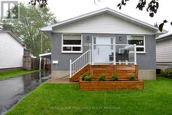 108 ELMWOOD DRIVE Gananoque, ON K7G 1N9