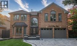 2143 BRAYS Lane Oakville, ON L6M 2T2