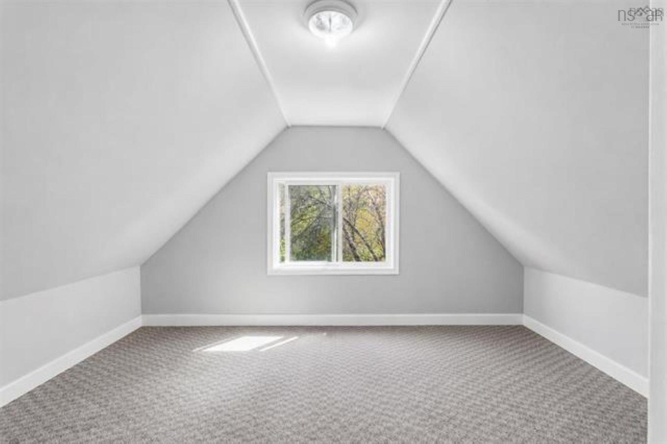 23 Military Road, Halifax, NS - Indoor Photo Showing Other Room