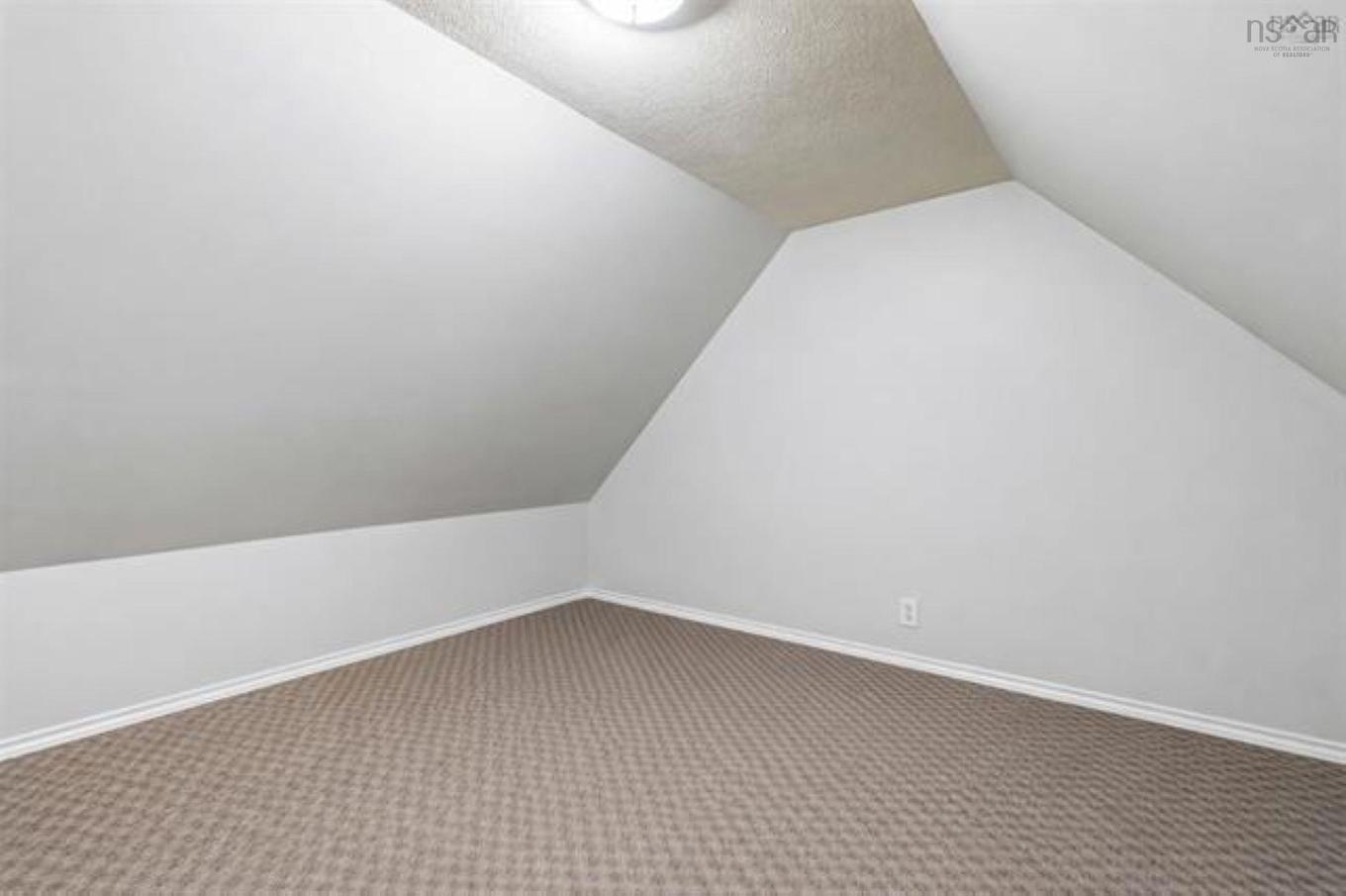 23 Military Road, Halifax, NS - Indoor Photo Showing Other Room