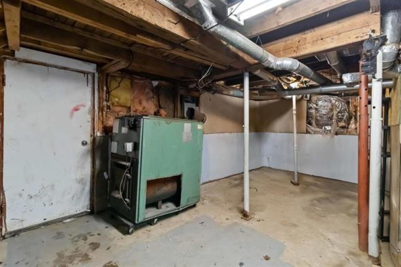 23 Military Road, Halifax, NS - Indoor Photo Showing Basement