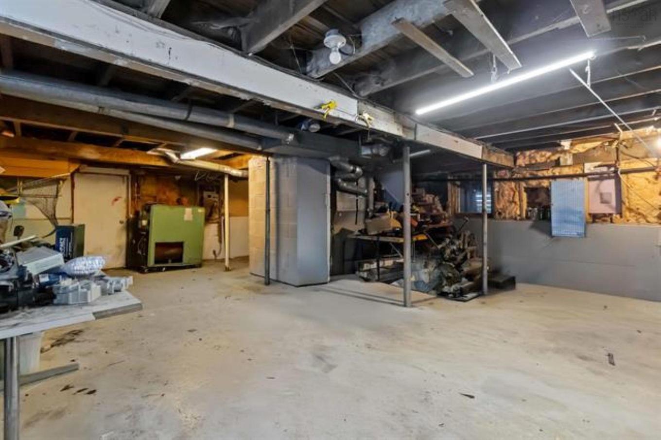 23 Military Road, Halifax, NS - Indoor Photo Showing Basement