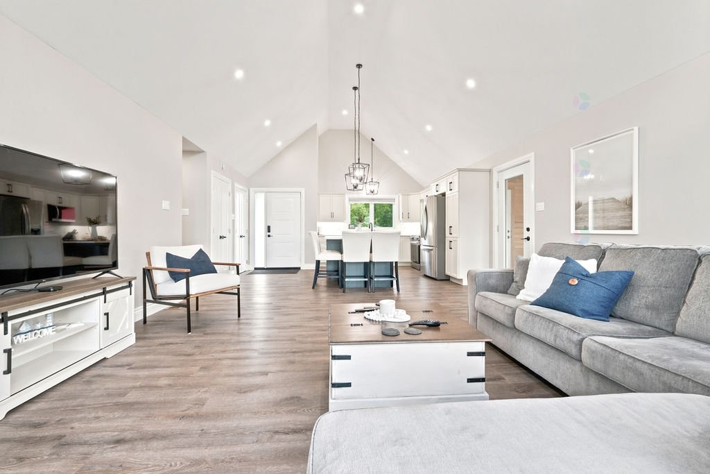 Salon - 219 Ch. Tripp, Sheenboro, QC - Indoor Photo Showing Living Room