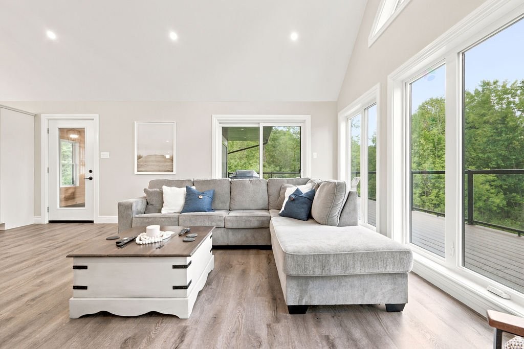 Salon - 219 Ch. Tripp, Sheenboro, QC - Indoor Photo Showing Living Room