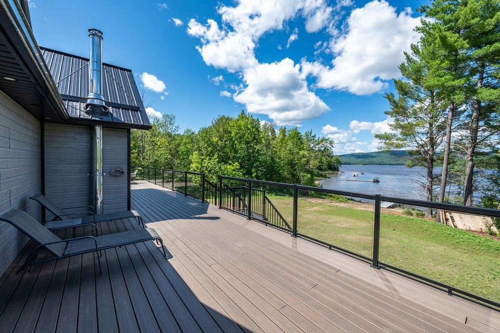 Vue sur l'eau - 219 Ch. Tripp, Sheenboro, QC - Outdoor With Body Of Water With Deck Patio Veranda