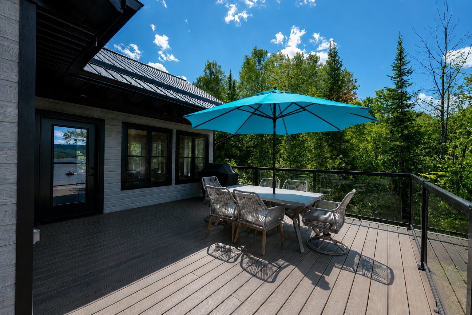 Vue sur l'eau - 219 Ch. Tripp, Sheenboro, QC - Outdoor With Deck Patio Veranda