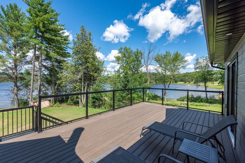 Vue sur l'eau - 219 Ch. Tripp, Sheenboro, QC - Outdoor With Body Of Water With Deck Patio Veranda
