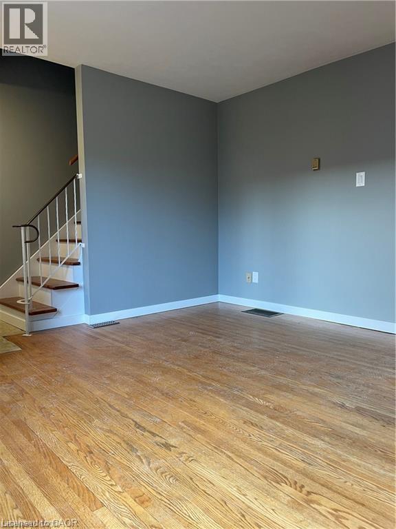 683 Coronation Boulevard Unit# 2, Cambridge, ON - Indoor Photo Showing Other Room