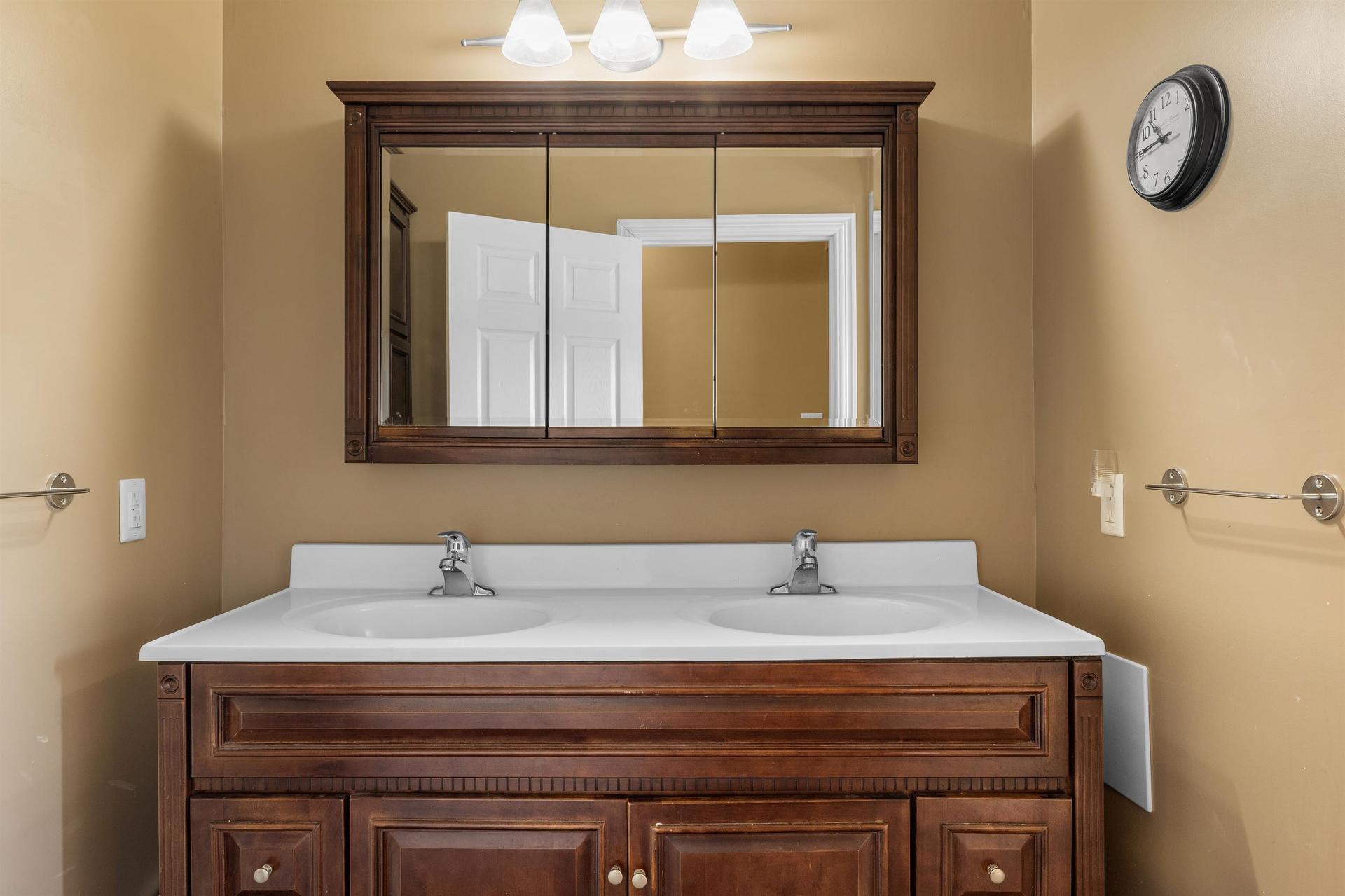 415 North Market Street, Summerside, PE - Indoor Photo Showing Bathroom