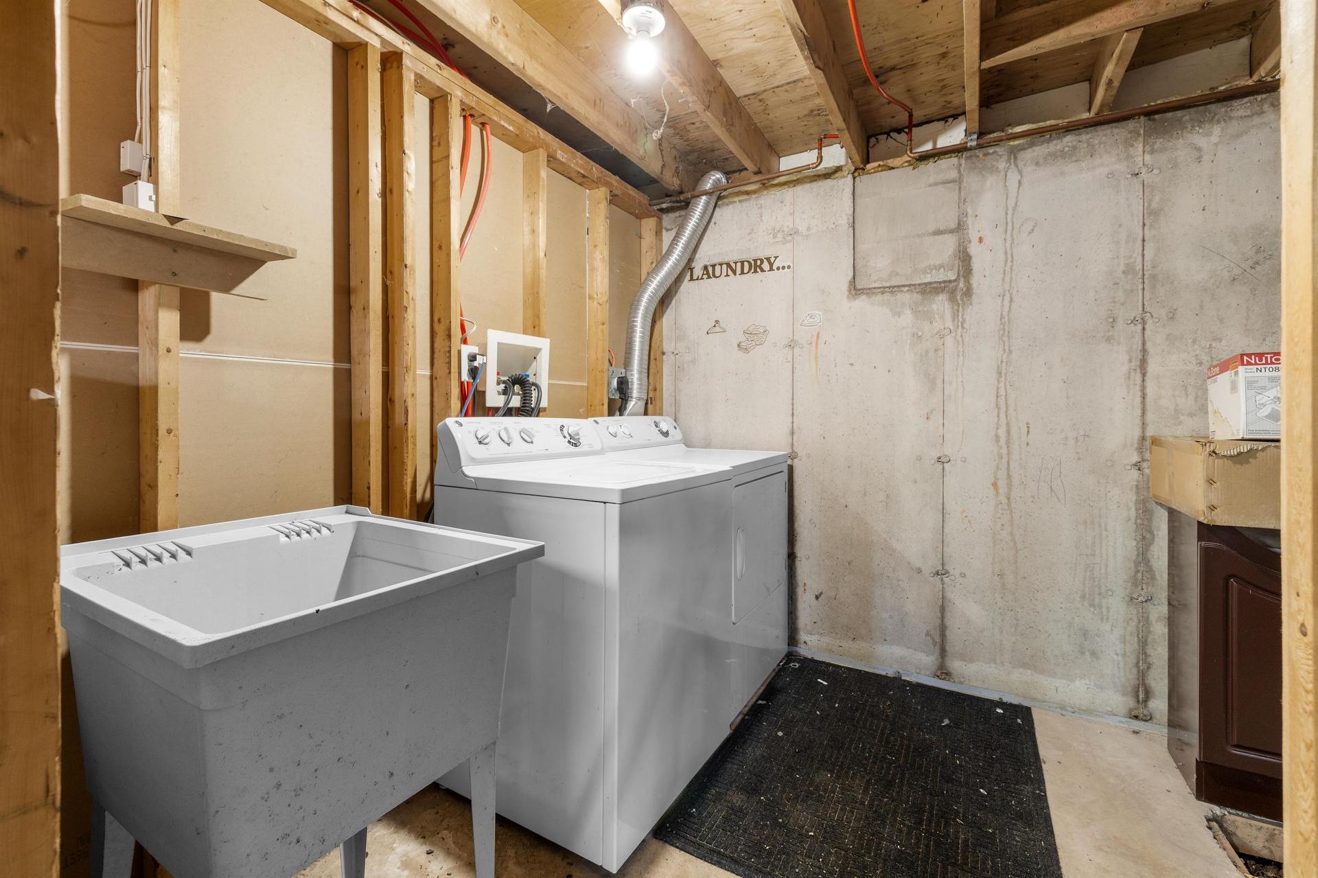 415 North Market Street, Summerside, PE - Indoor Photo Showing Laundry Room